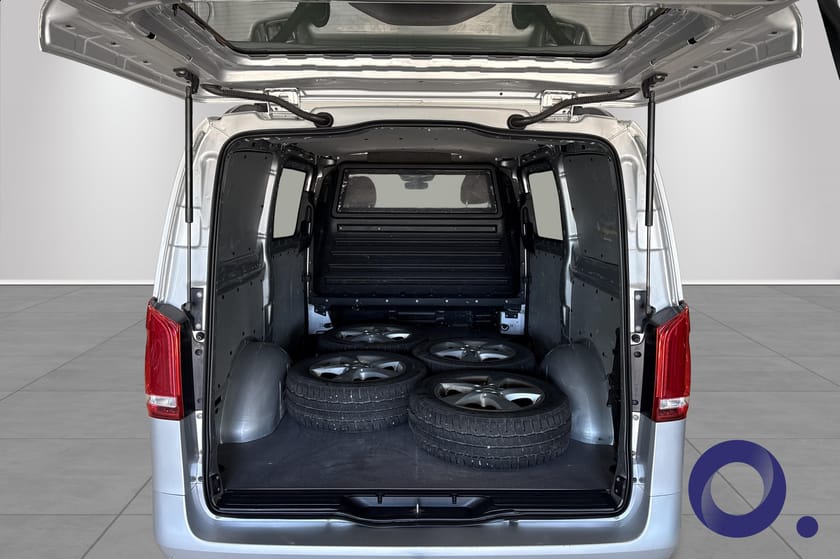 Bilde 5 av Mercedes-Benz Vito 119 CDI 4x4 3.0t MB A2