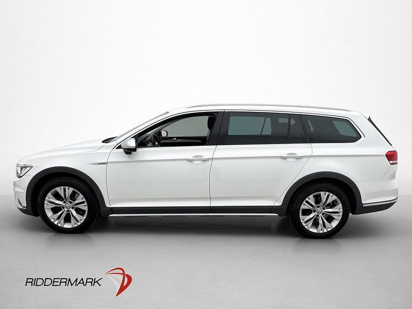 Bild 4 av Volkswagen Passat Alltrack TSI 4Motion Värm Cockpit Kamera