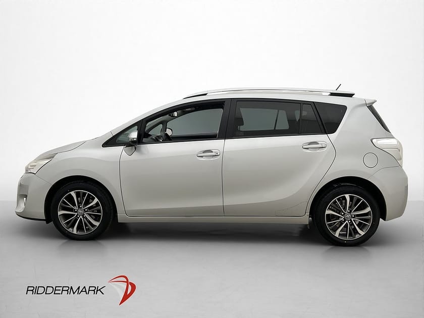 Bild 4 av Toyota Verso 1.8 Valvematic 147hk 7-Sits B-Kamera Navi