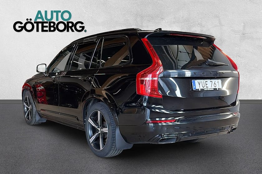 Bild 4 av Volvo XC90 7-seater D5 AWD R-Design HUD B&W-Ljud Drag Pano Servad