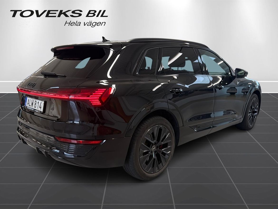 Audi Audi Q8 55 e-tron quattro — bild 3