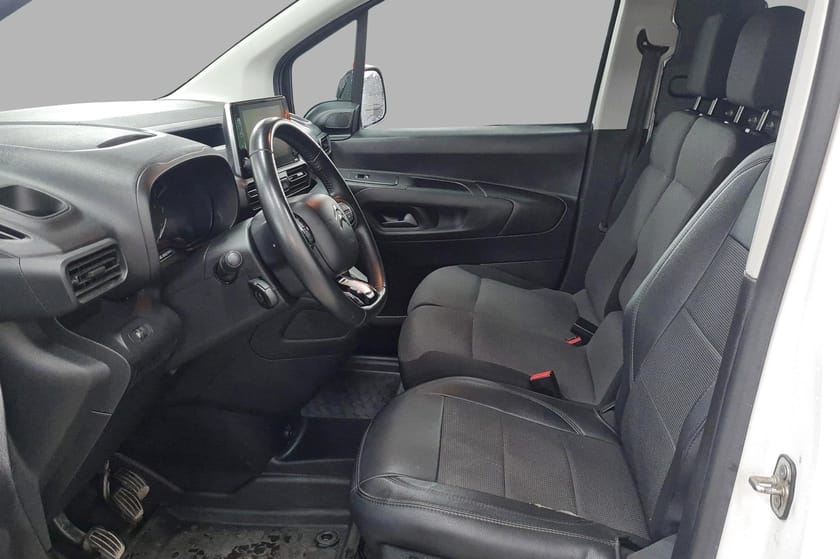 Bilde 4 av Citroën Berlingo Van 1.5 BlueHDi 100 - Takstativ - Hengerfeste