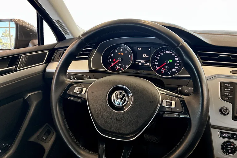 Volkswagen Passat Sportscombi