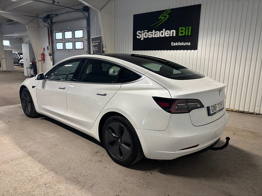 Bild 3 av Tesla Model 3 Standard Range Plus Navi/Drag/AI-dator