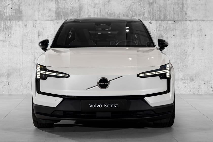 Bilde 4 av Volvo EX30 Twin Motor Performance AWD Plus - H&K lydanlegg / Sommerkampanje