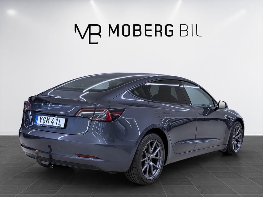 Bild 4 av Tesla Model 3 Long Range AWD 440hk Helg på Moberg! Pano Läder B-Kamera