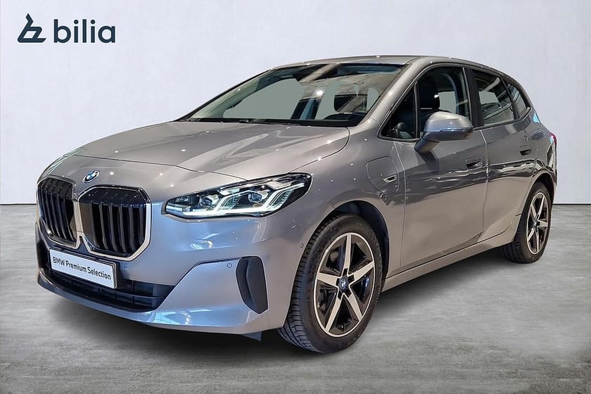 Bild 1 av BMW 225e xDrive Active Tourer Drag Nav Head-Up
