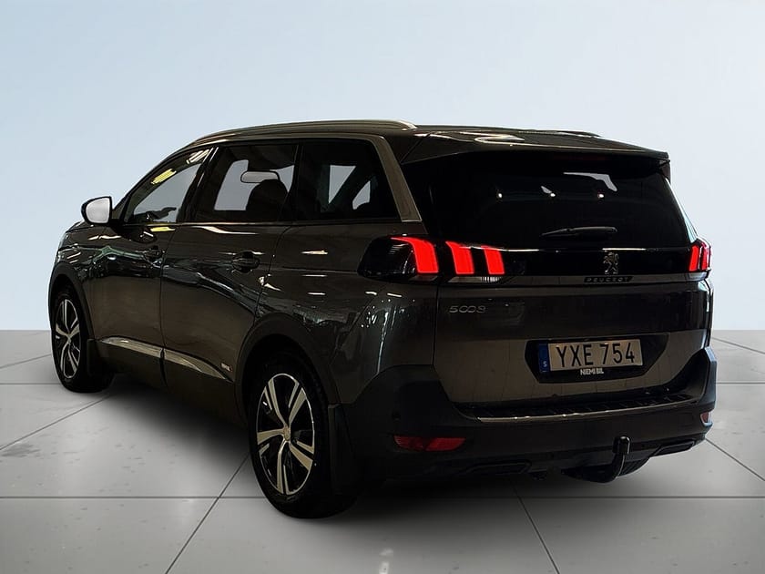 Bild 5 av Peugeot 5008 1.6 BlueHDi 120 Allure 7-sits Dragkrok Mvärme Psens S&V