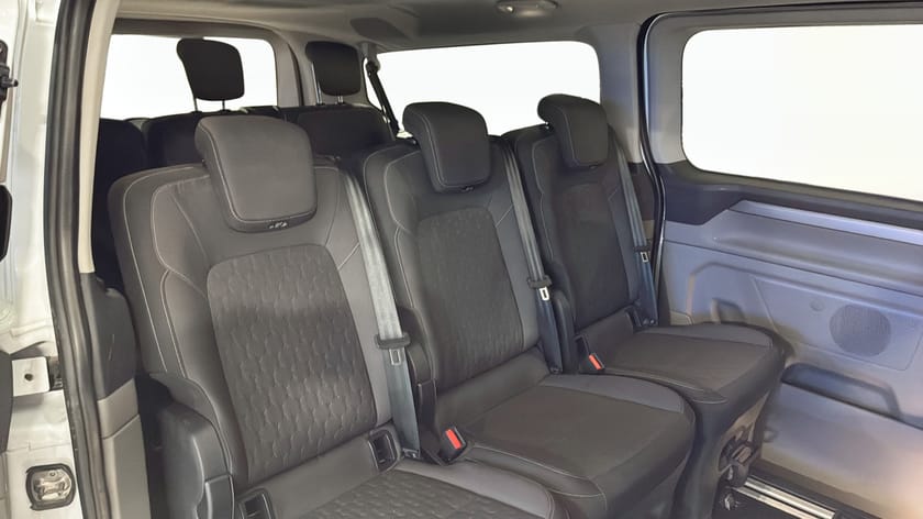 Bild 5 av Ford Tourneo Custom 320 Titanium 320L LWB 2.0L EcoBlue 170hk Automat