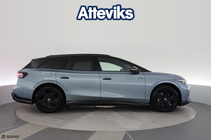 Bild 2 av Volkswagen ID.7 GTX Tourer 340hk 4M Pano DCC 360 Kamera *SPEC*