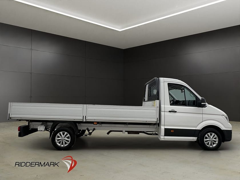Bild 2 av Volkswagen Crafter Chassi FLAKBIL 177hk Värmare Drag CARPLAY Moms