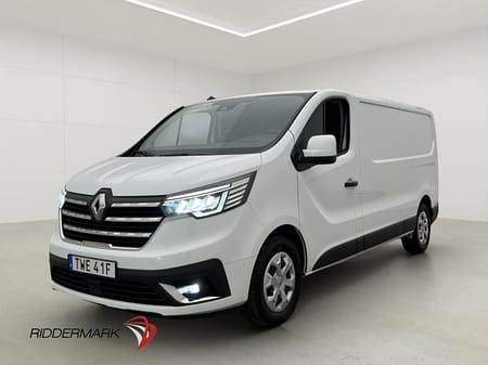 Renault Trafic Skåpbil L2 150hk Värm LED Drag B-Kamera CARPLAY Moms