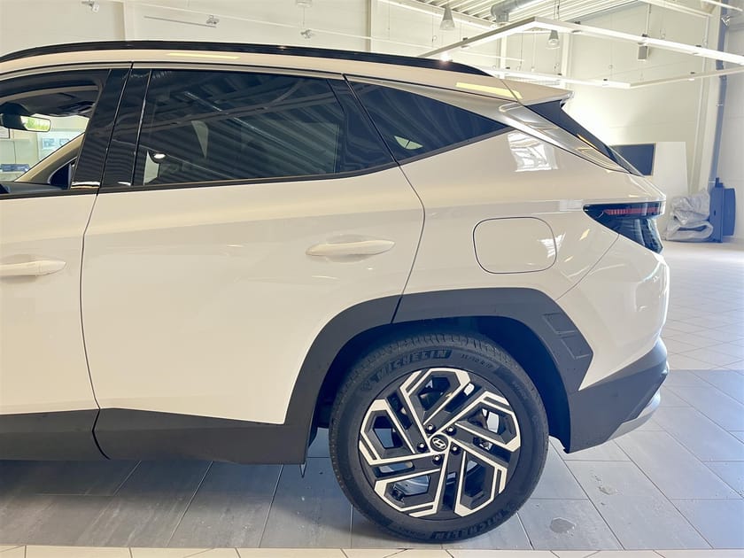 Bild 4 av Hyundai Tucson PHEV 4WD 1.6T Advanced M-Tech Pano HUD Krell Bussines Edition AWD 252hk
