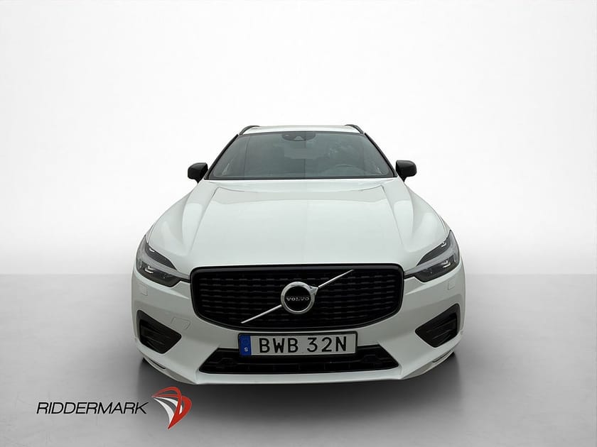 Bild 2 av Volvo XC60 B4 197hk AWD R-Design Värmare Kamera Drag H/K VOC