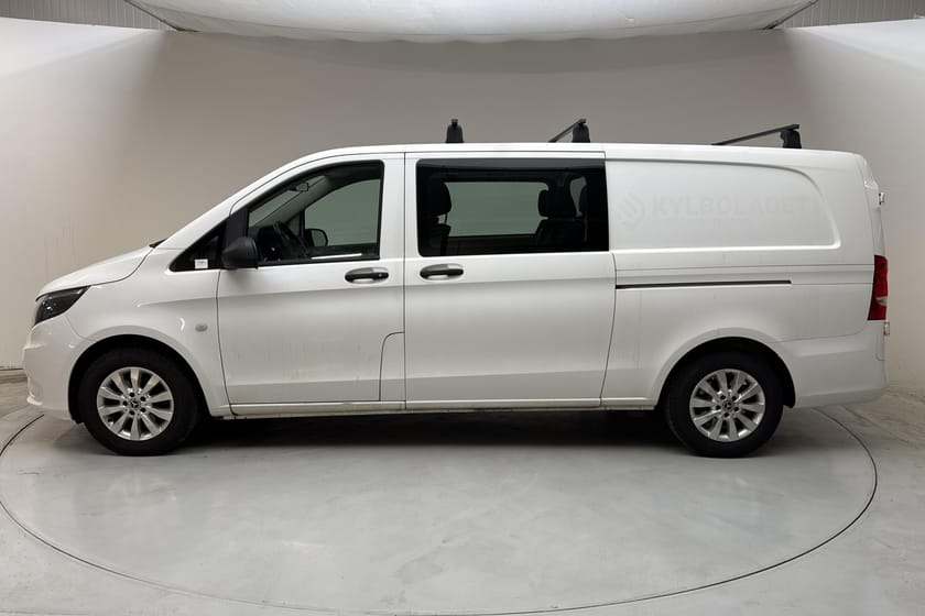 Bild 2 av Mercedes-Benz Vito Mixto 116 CDI 3.0t W640 (163hk) Verkstadsinredning
