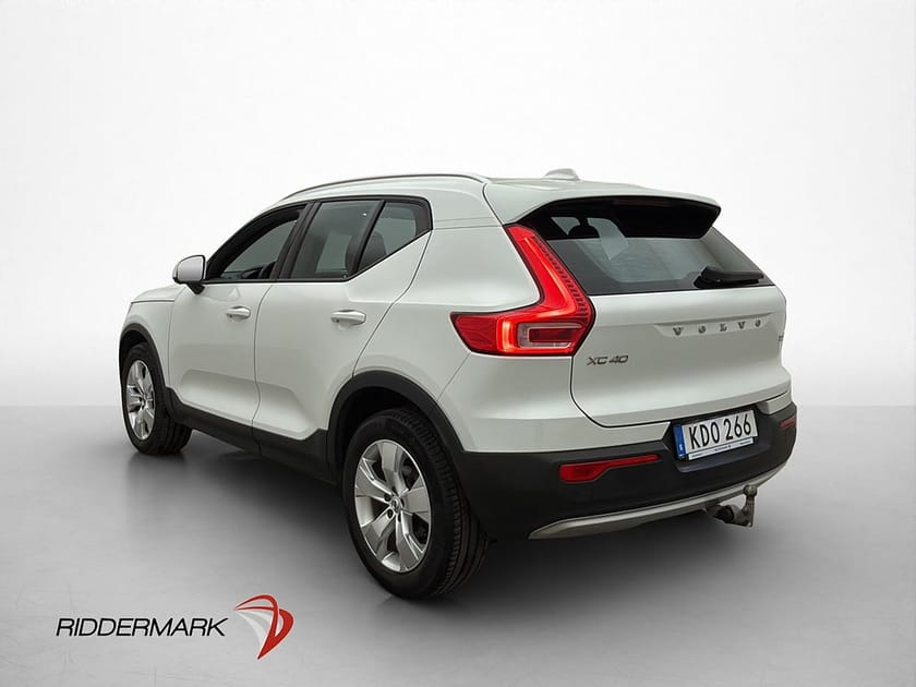 Bild 5 av Volvo XC40 T2 Momentum Värmare 360° CarPlay Drag En-Brukare