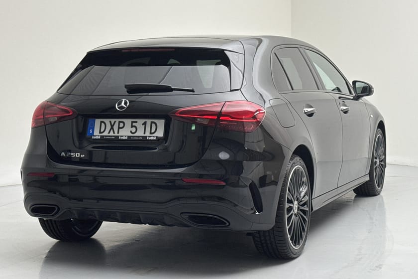 Bild 3 av Mercedes-Benz A 250 e 5dr W177 (218hk) AMG Night
