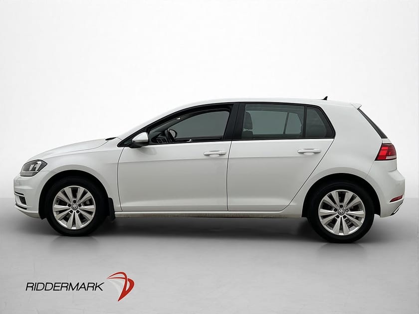 Bild 4 av Volkswagen Golf 1.0 TSI 110hk Base Kamera Adaptiv CarPlay