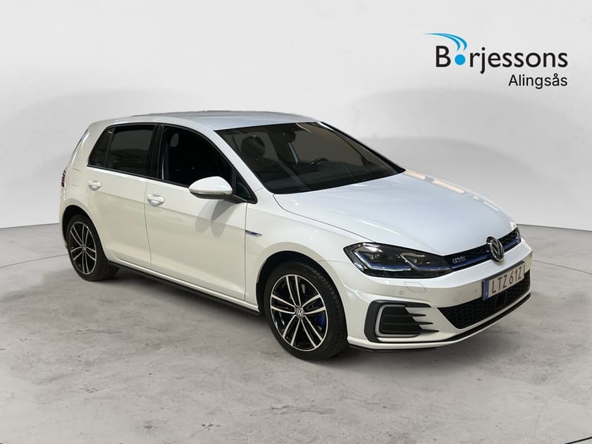 Bild 1 av Volkswagen Golf GTE 204hk Dragkrok/Bränslevärm/Backkamera