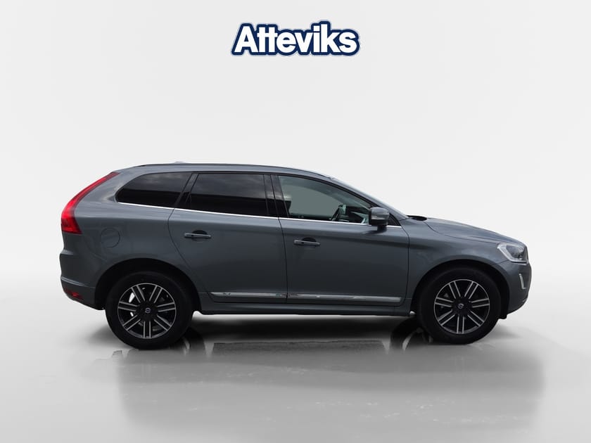 Bild 2 av Volvo XC60 D4 AWD Geartronic Classic Summum | DRAGKROK | Back