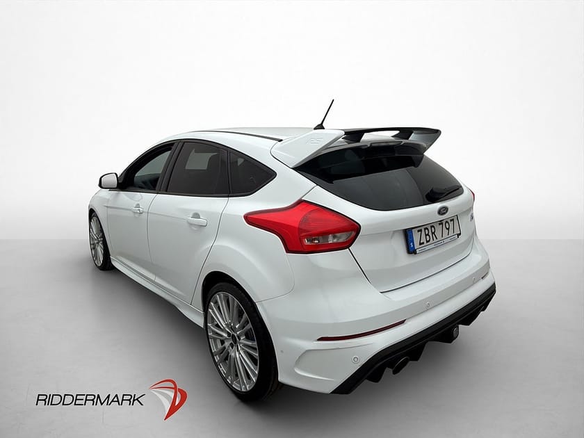 Bild 5 av Ford Focus RS AWD 350hk Kamera Bluetooth Farthållare PDC