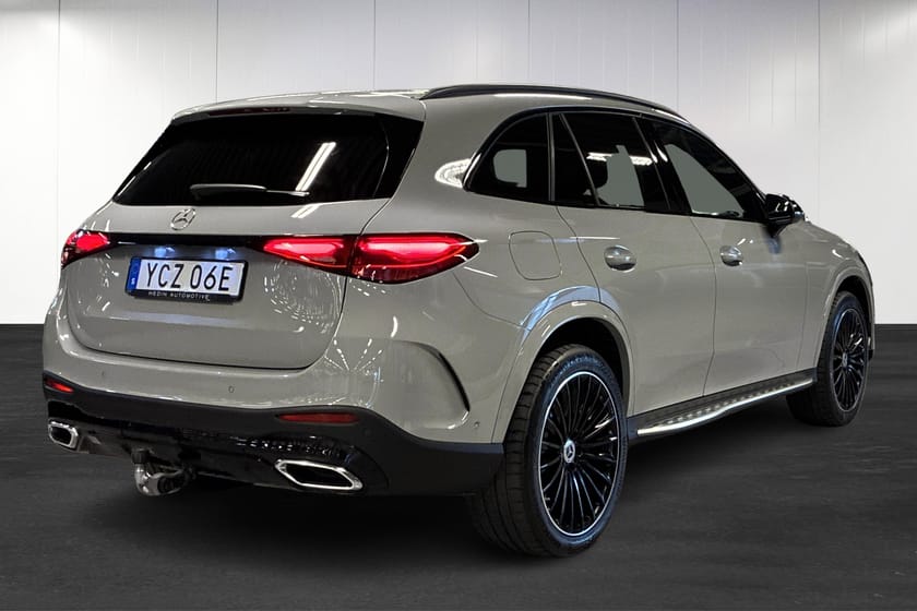 Bild 3 av Mercedes-Benz GLC 400 e 4MATIC | AMG | Alpin Grey | PANO | 313hk