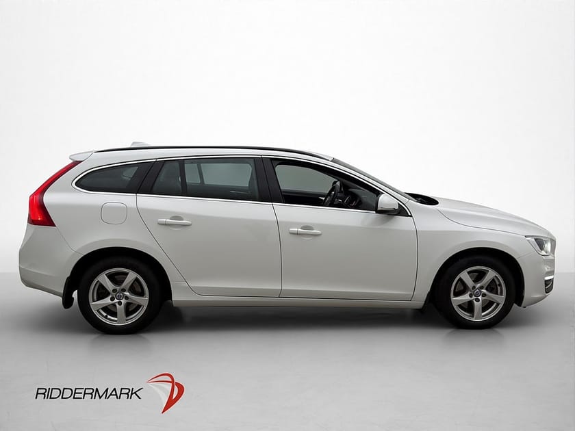 Bild 3 av Volvo V60 D2 Geartronic 120hk Värm VoC BLIS Elstolar Adaptiv