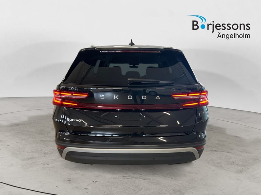 Bild 4 av Škoda Kodiaq SELECTION 1,5 TSI M-HEV 150 HK  DSG, Värmare, mörk