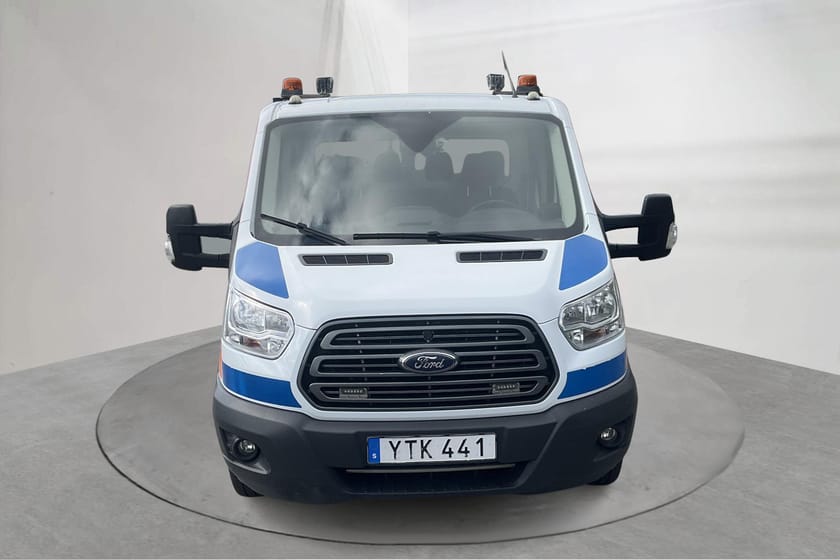 Bild 5 av Ford Transit 350 Chassi Dubbelhytt 2.0 TDCi (170hk) 6-sits Kranbil
