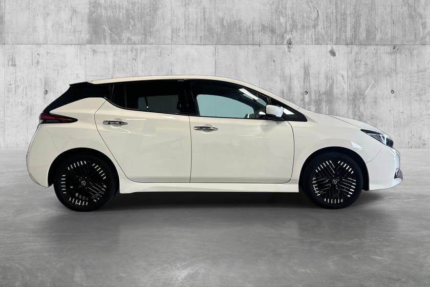 Bilde 4 av Nissan Leaf 39kWh N-Connecta 360 Acc Rattvarme