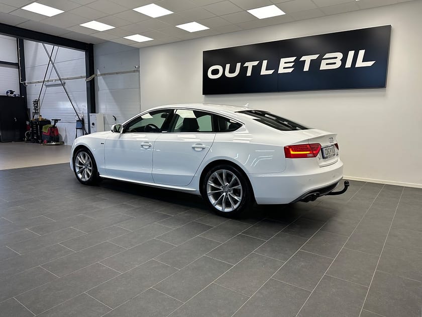 Bild 4 av Audi A5 Sportback 2.0 TDI quattro S Tronic Proline Drag Värmare