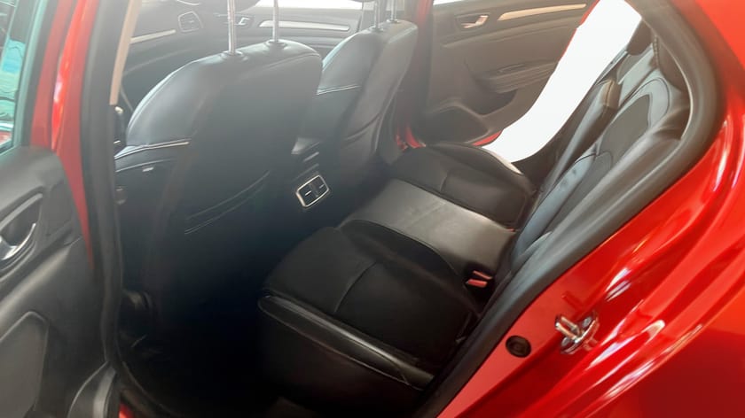 Bild 5 av Renault Mégane MEGANE Sport Tourer 1.2 Tce // Head up display // Bose // Backkamera