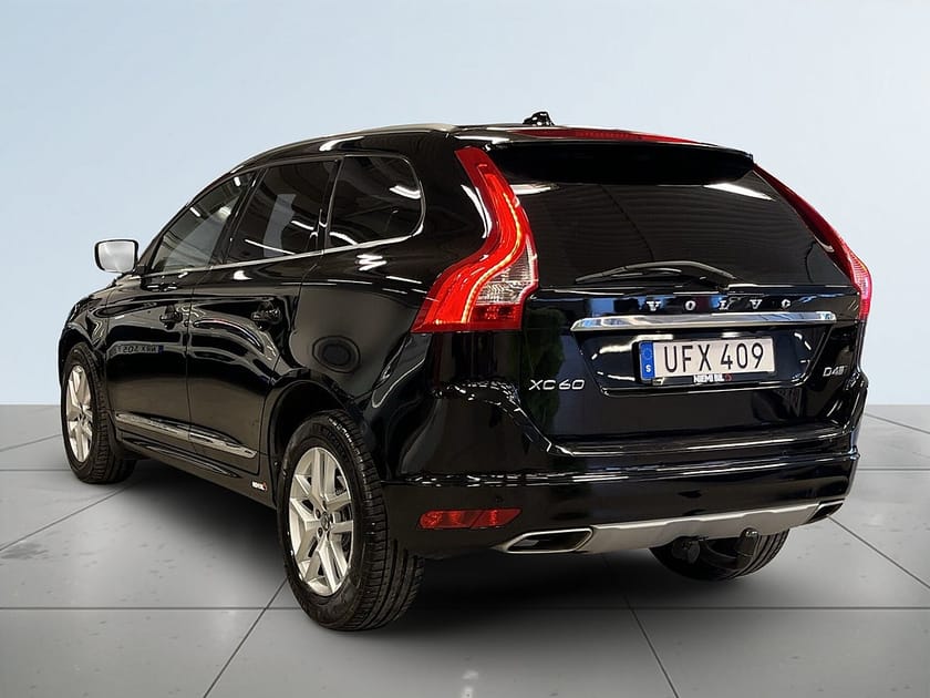 Bild 5 av Volvo XC60 D4 AWD Summum/Drag/S&V-Däck/Kamera/Skinn/Ad.Farthållare
