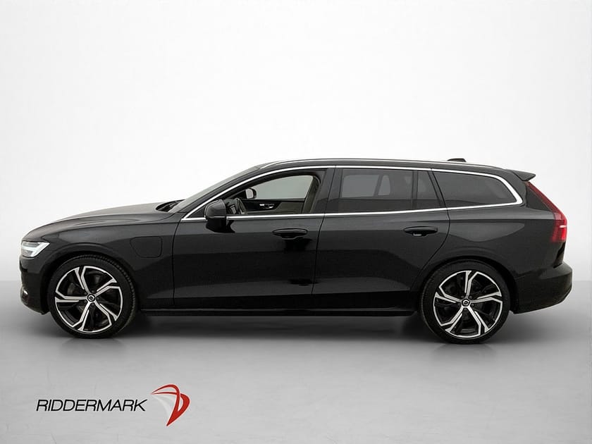 Bild 4 av Volvo V60 Recharge T8 AWD Inscription H/K Läder Värm Kamera