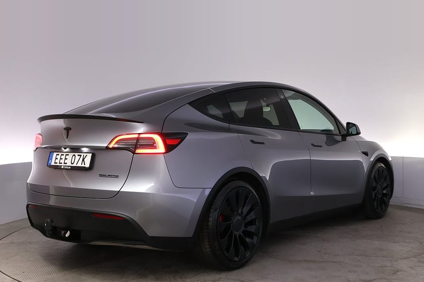 Bild 5 av Tesla Model Y Performance Autopilot Panorama Drag 21"