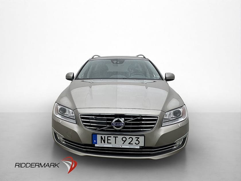 Bild 2 av Volvo V70 D4 Classic Summum Skinn Värmare Adaptiv En-Brukare