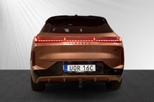 Lynk & Co 08 PHEV
