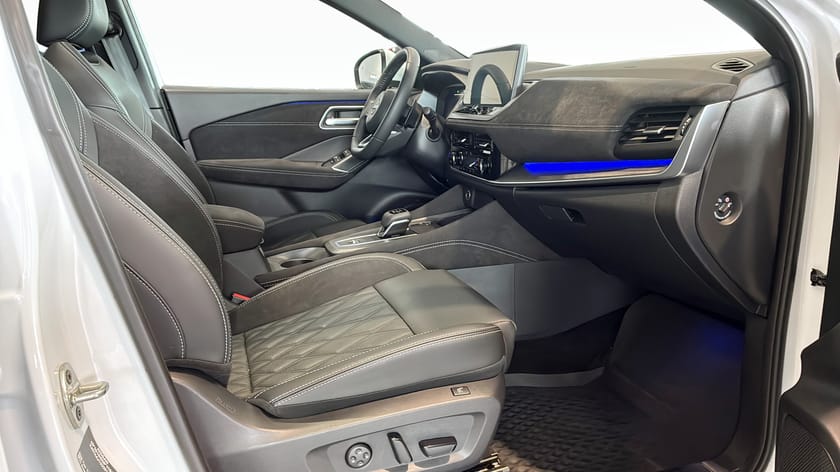 Bild 3 av Nissan Qashqai MHEV 158 Automat Tekna+ Plus / Glastak / Mildhybrid / Demo
