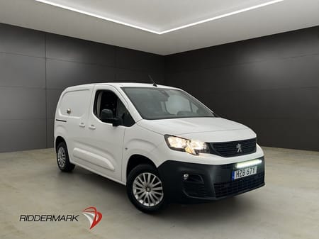 Peugeot Partner L1 Ny-Kamrem Värmare Drag B-Kamera CARPLAY Moms