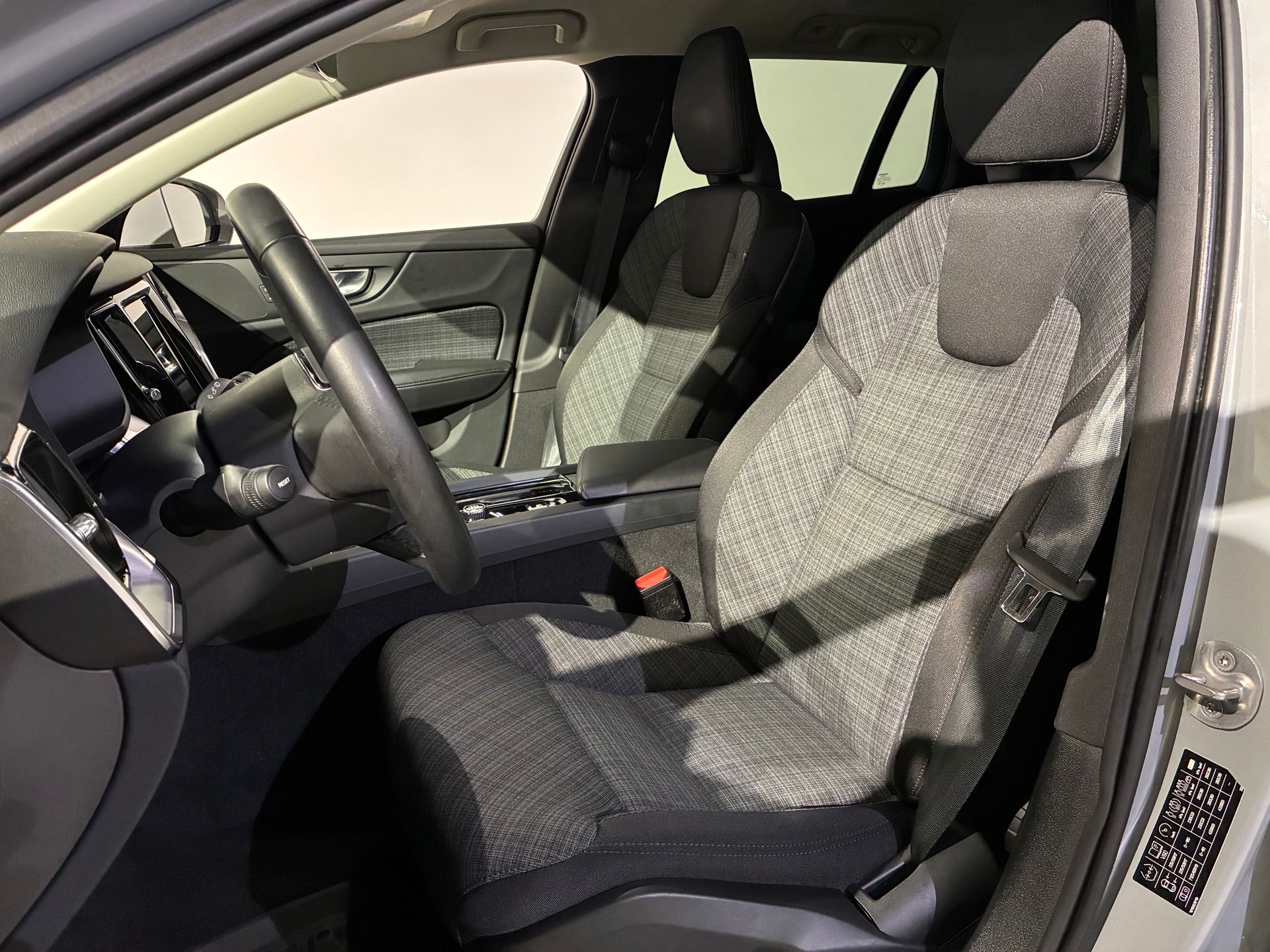Volvo V60 B4 Diesel Core 2024, bild 7/10