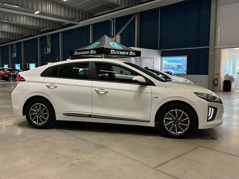 Bild 2 av Hyundai Ioniq Electric 38.3 Kwh | Keyless | Rattvärme | ACC