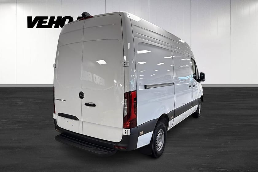 Bild 3 av Mercedes-Benz eSprinter 320 81 kWh