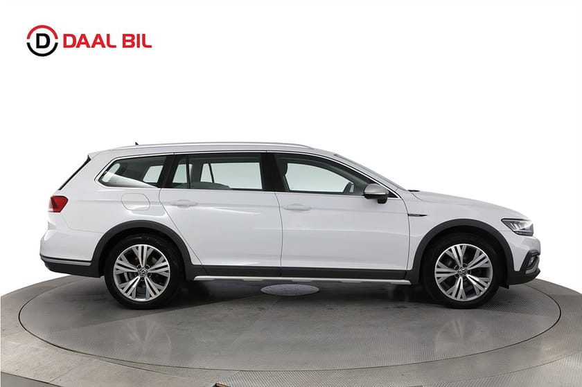 Bild 5 av Volkswagen Passat Alltrack 2.0 TDI 4M 200HK DRAG P-VÄRM B-KAM NAVI 3-ZON APP-CON