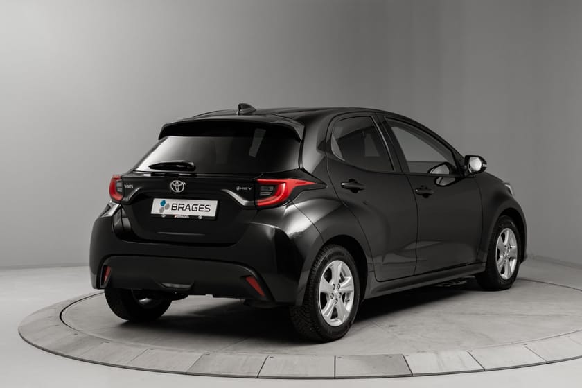 Bilde 4 av Toyota Yaris Hybrid 115 1,5 Active Tech