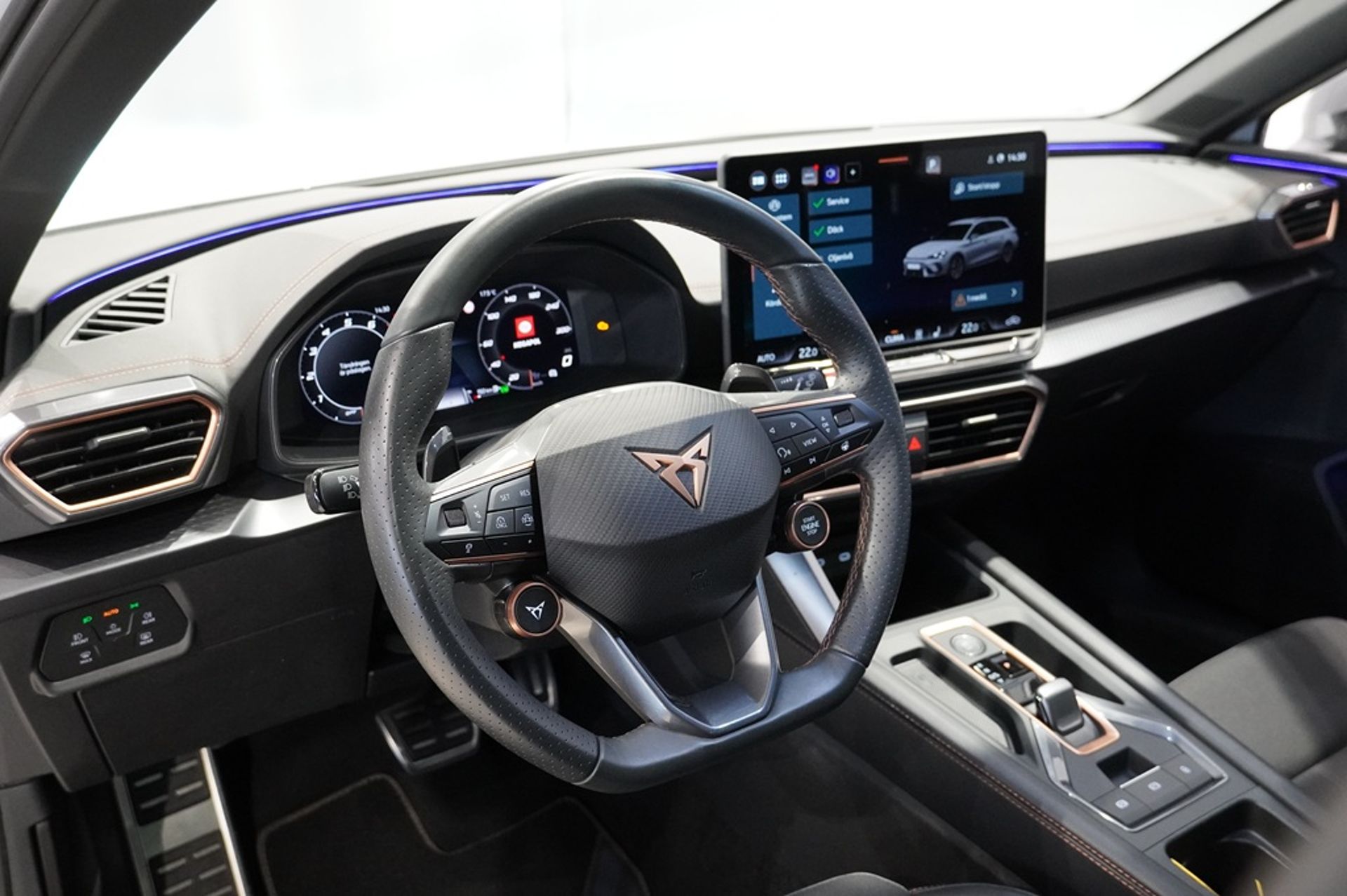 Cupra Leon 1.5 eTSI 2025, bild 7/10