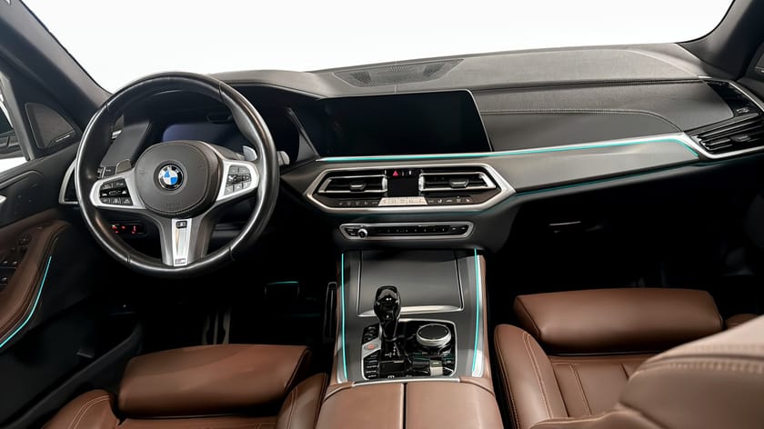 Bild 4 av BMW X5 xDrive45e iPerformance M Sport / Pano / H&K / Head-up