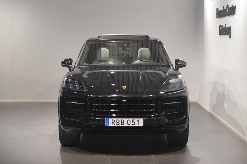 Bild 3 av Porsche Cayenne E-Hybrid 