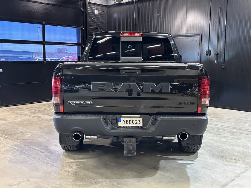 Bild 5 av RAM 1500 Crew Cab Dodge 5.7 V8 HEMI 4x4 (395hk)