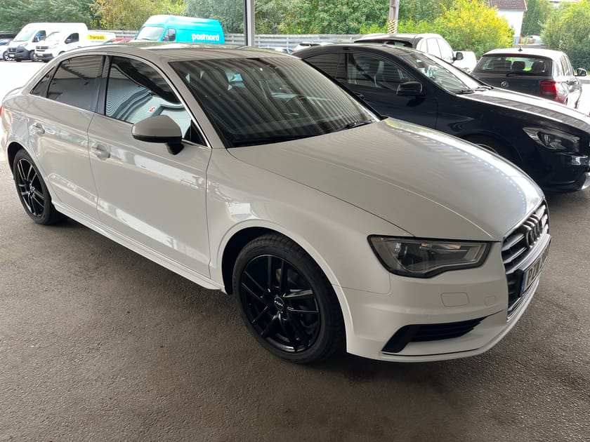 Bild 2 av Audi A3 Sedan