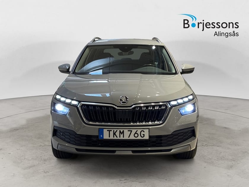 Bild 4 av Škoda Kamiq Style TSI 115hk AUT Drag/Backkamera/Cockpit